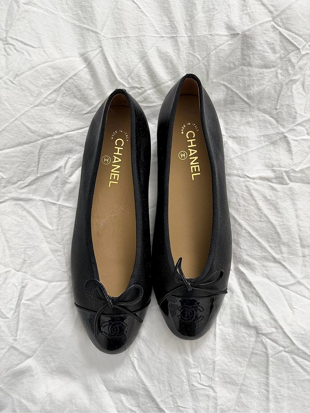 Chanel Lambskin & Patent CC Cap Toe Ballerina Flats Black EU 36